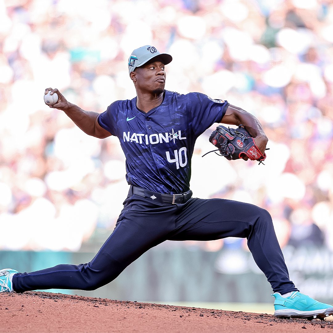Dealt in his debut 🃏 @JGrayy_ // #AllStarGame