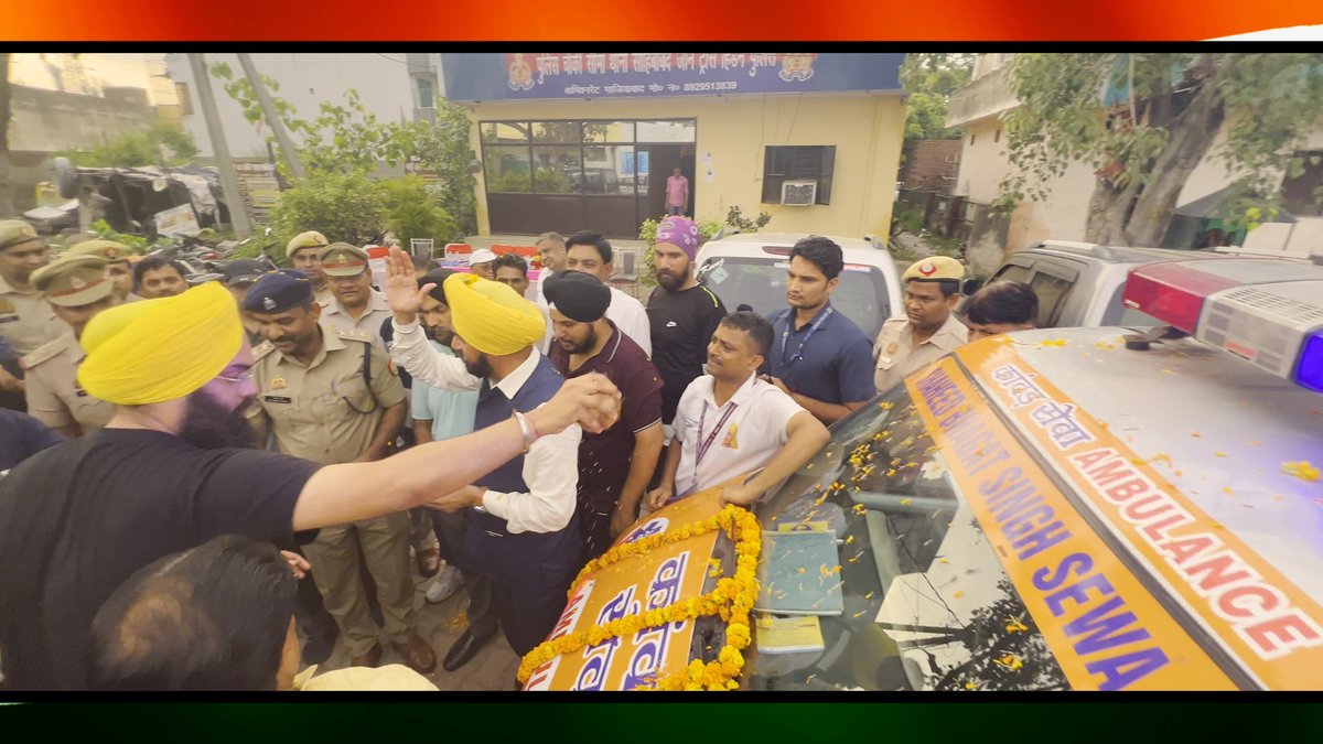 हमने “भगवा Ambulances” बनाकर शिवभक्त भोले कांवड़ियों की सुरक्षा और सेवा में तैनात कर दी हैं 🙏🏻🇮🇳 🇮🇳Jai Hind🇮🇳 #JyotJeet #HarHarMahadev #कांवड़
