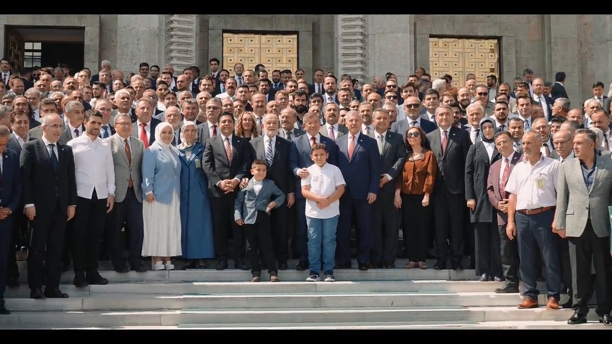 Yeni bir dönem başlıyor! #SaadetGelecek