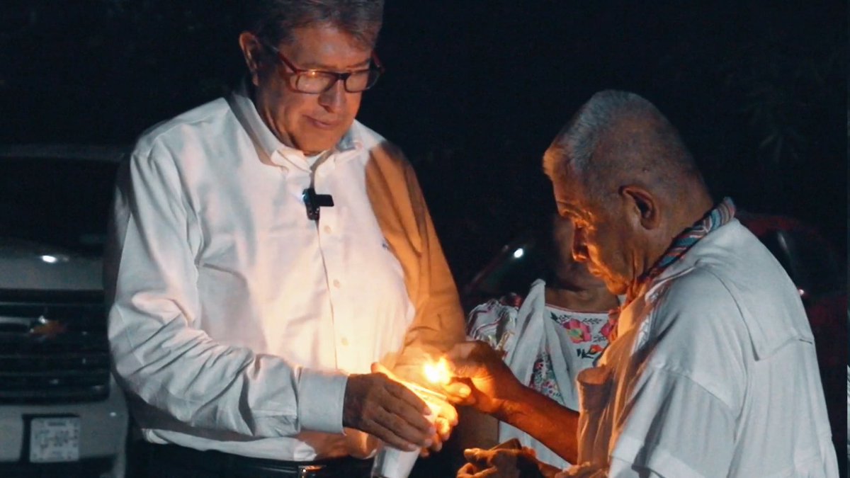 La tierra me vio nacer y crecer; le tengo un gran amor y respeto. Agradezco a mis amigas y amigos de Veracruz y las bendiciones de la madre naturaleza. Confío en el rumbo por el que me he encaminado para servir al pueblo de México.