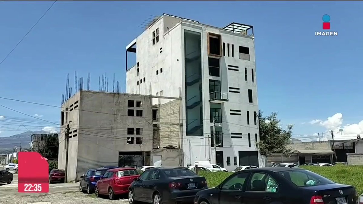 Esta es una de las direcciones fiscales de #Sitravem, la empresa encargada del mantenimiento del elevador donde murió una niña en el Hospital del #IMSS. Al parecer se trata de un domicilio fantasma y no es la única irregularidad. Esto fue lo que encontramos: