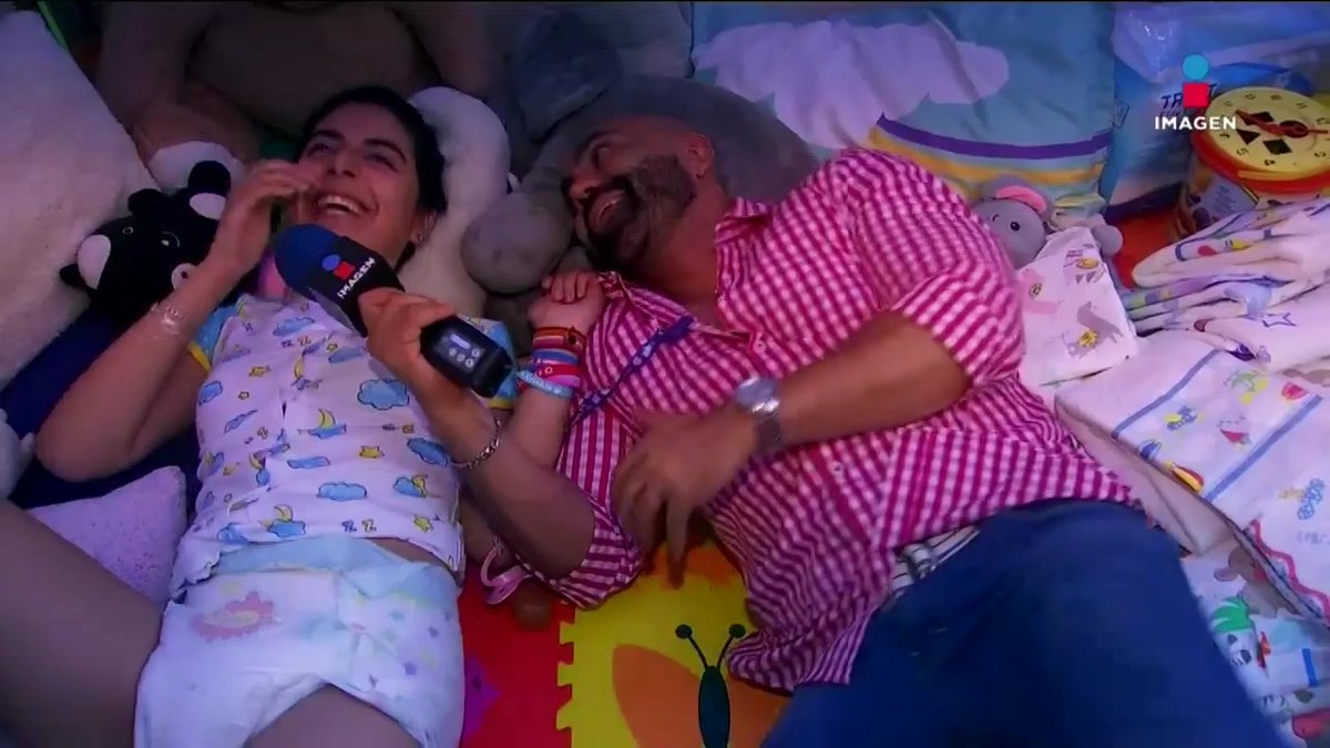 .Eduardo Iniesta nos introduce al mundo "ABDL", es decir, Adultos Amantes de los Pañales. ¿De qué se trata? 🍼😊 #QuéImporta