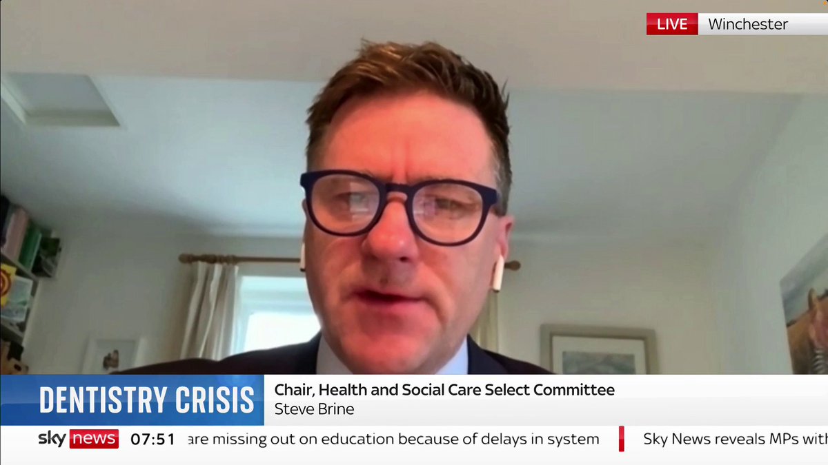 .@BrineMP says the Health and Social Care Committee heard some "pretty worrying stories" about people's access to NHS dentists, with some taking to pulling out their own teeth, in extreme cases. 📺 Sky 501, Virgin 602, Freeview 233 and YouTube