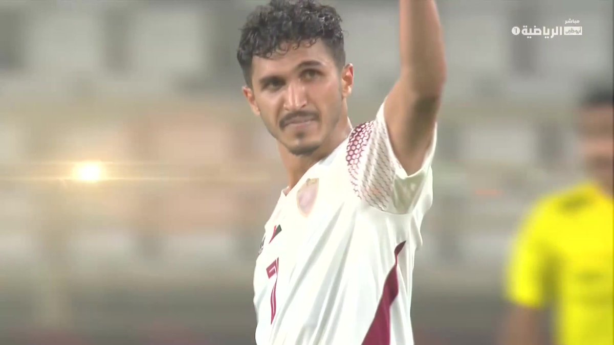 5 سنوات في المراحل السنية 9 سنوات في الفريق الاول 14 سنة في خدمة العنابي شكرا خليل الحمادي 🇱🇻..
