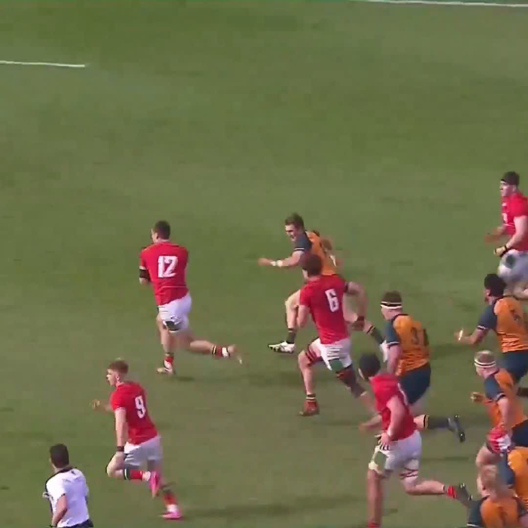This is a Welsh Rugby Union 🏴󠁧󠁢󠁷󠁬󠁳󠁿 special 👏 Lewis Lloyd goes over in the corner, but sit back and enjoy a special move #WorldRugbyU20s