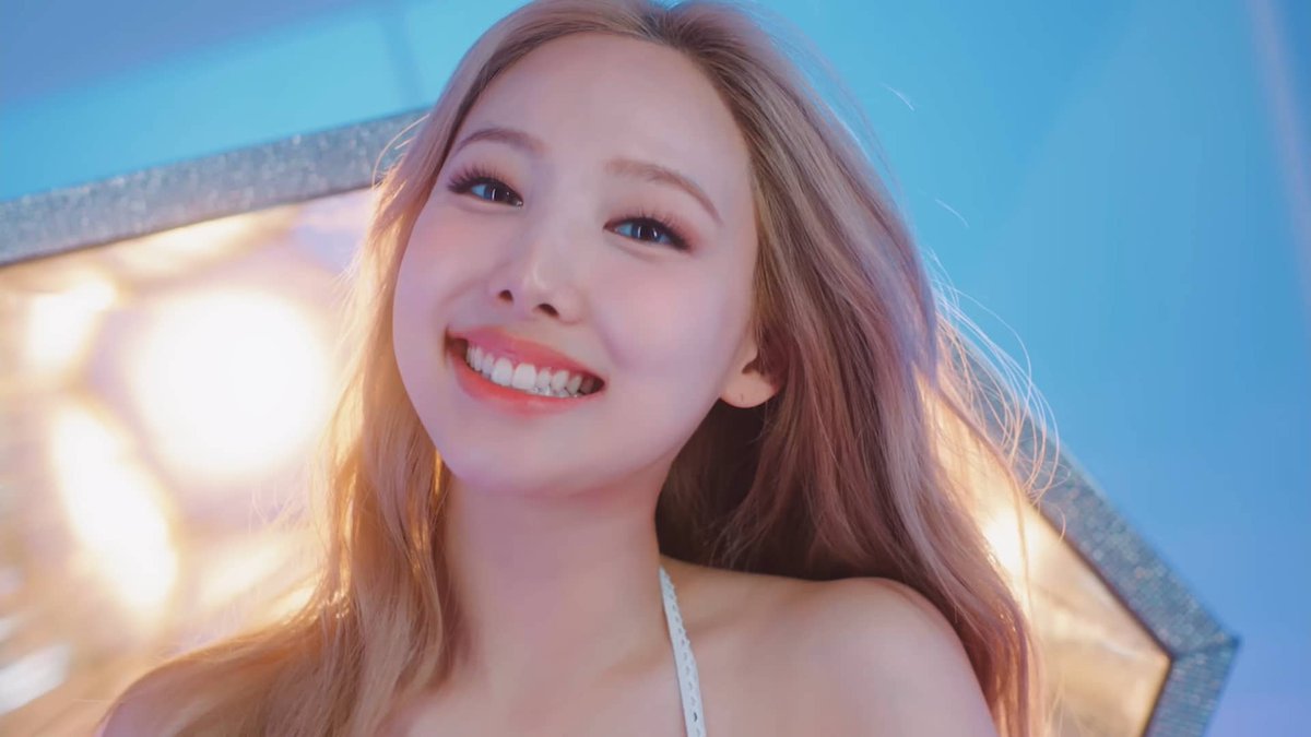 1 year ago today, TWICE released the music video for 'Celebrate'.