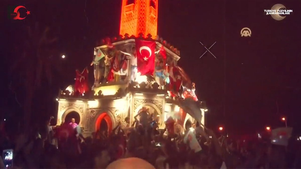 Aziz Milletimizin imzasını taşıyan demokrasi zaferinin 7. yılı... 🇹🇷🇹🇷🇹🇷 #TürkiyeYüzyılınınKahramanları tarafından yazılan #15Temmuz Destanı tarihe altın harflerle kazındı. Şehitlerimizi rahmet ve minnetle anıyoruz. Kahraman gazilerimize şükranlarımızı sunuyoruz.