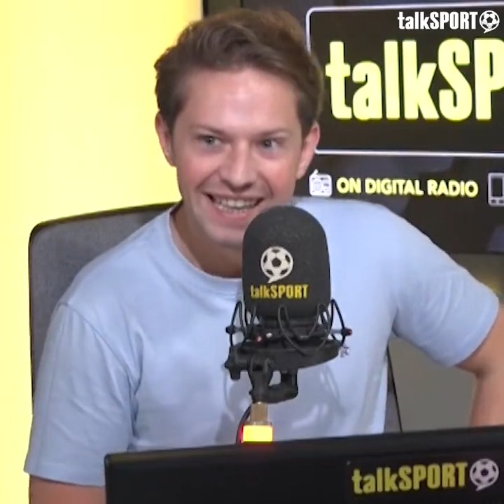 𝗥𝗝: "I believe that Unai Emery is more skilled as a manager than #AFC Mikel Arteta!" 😮 𝗔𝗢: "Unai Emery can just open his trophy cabinet and say 'have a look at that!" 🤷‍♂️ Rory Jennings insists that there are only two managers better than Unai Emery in the #PremierLeague 🔥