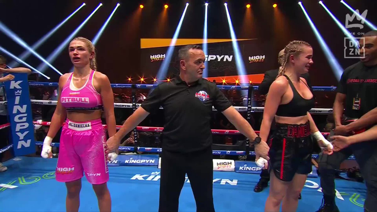 #Kingpyn Official Decision: @DanniHemsley def. Ms. Danielka via unanimous decision (48-47,48-47,49-46) #KingpynSF | LIVE NOW | Live on DAZN. Click the link in our bio to sign up 👊 | Partnered with PIXBET
