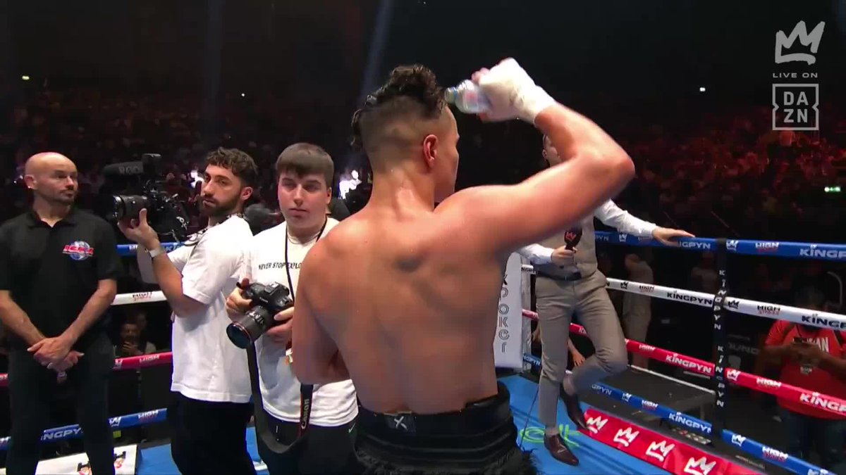 #Kingpyn Official Decision: Ali def. Jarvis via unanimous decision (49-46,49-46,48-47) #KingpynSF | LIVE NOW | Live on DAZN. Click the link in our bio to sign up 👊 | Partnered with PIXBET