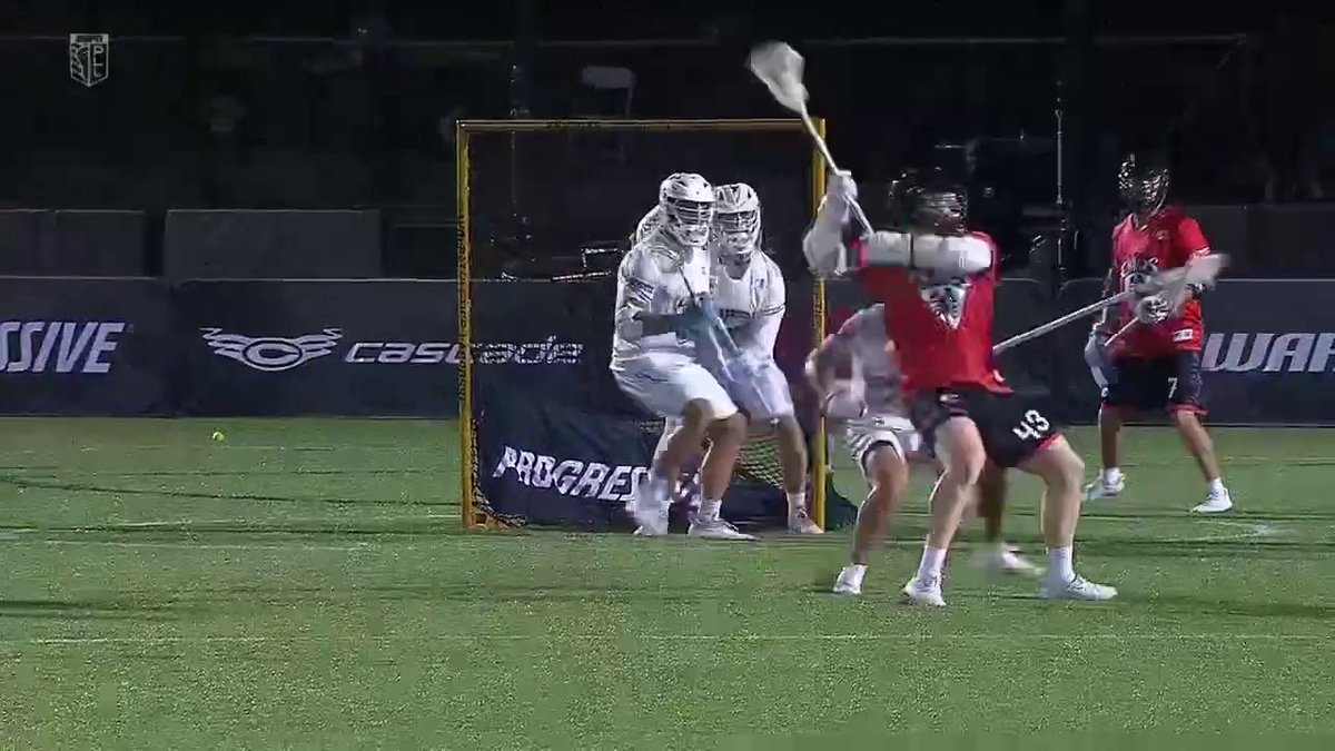 Ryan Smith are you serious⁉️ An #SCTop10 worthy goal 🤯 Carolina Chaos
