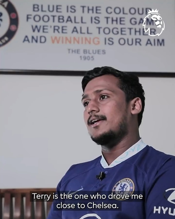 "Player signed jerseys became the core identity of our house and that's how we named it Stamford Bridge house." Mohammed Jas' love for Chelsea FC starts from his own 🏠 💙
