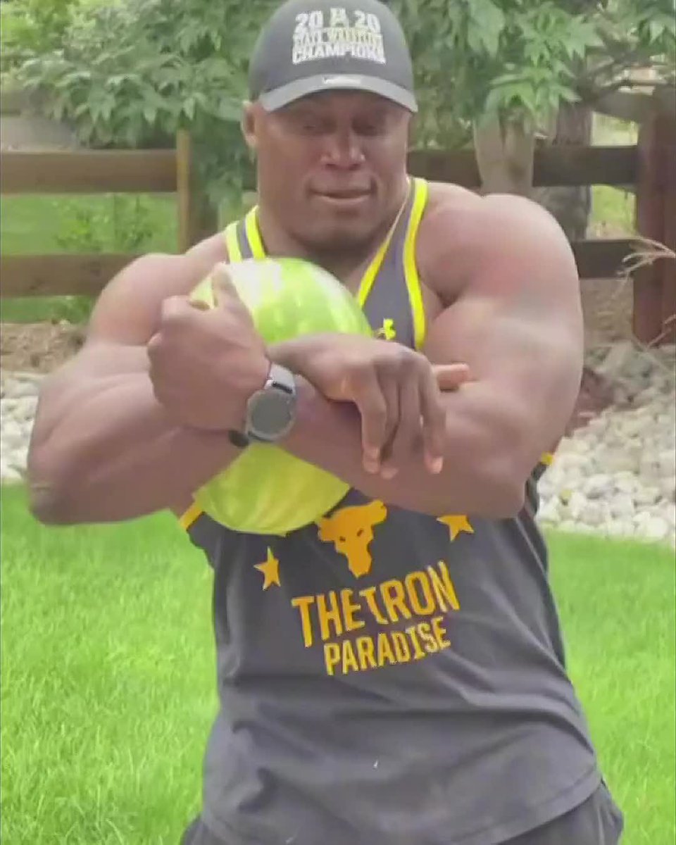 Happy birthday to The All Mighty Bobby Lashley!