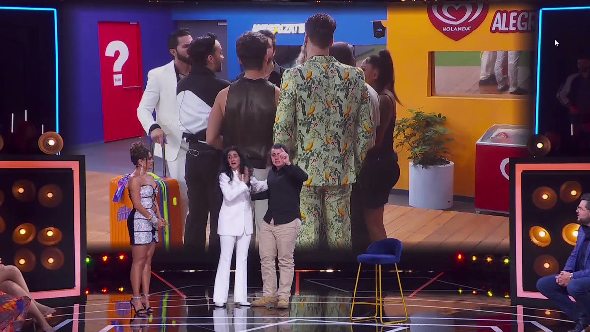 Palabras del hijo de Barbara, pide que respeten a su mamá en redes sociales 🥺 #LaCasaDeLosFamososMx