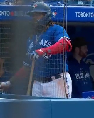 Absolutely love when players do stuff like this.