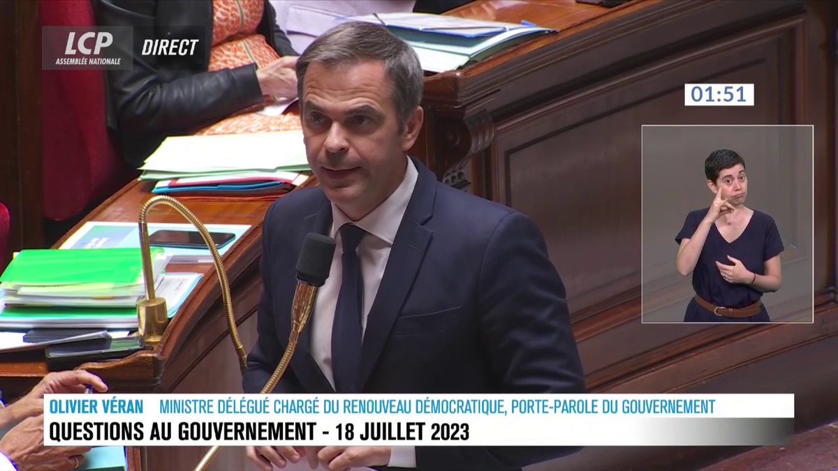 "Vous sortiriez grandi Monsieur le député, de reconnaître quand vous êtes profondément d'accord avec la politique qui est conduite", lance Olivier Véran à Olivier Faure. "Pendant ces 100 jours, qu'avez-vous fait de votre côté ?" #DirectAN #QAG