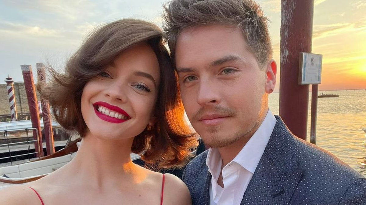 Congratulations to the suitest couple around! 💍🎉
