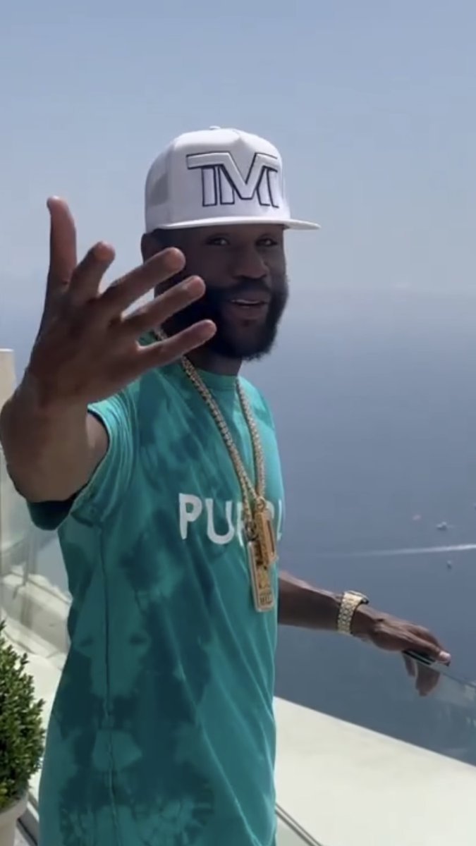 Floyd Mayweather enjoying the high life in Monte Carlo today… [🎥 Floyd Mayweather]