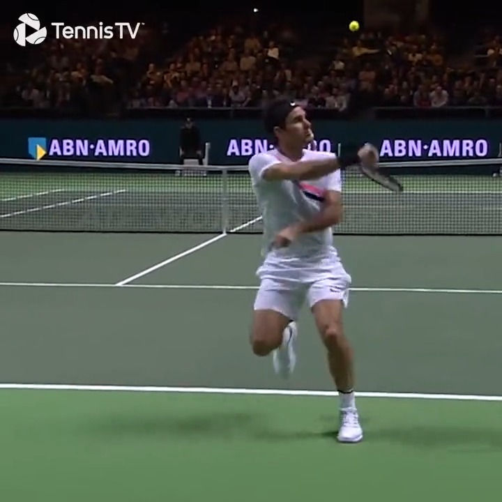 Extrañamos a Su Majestad, Roger Federer. Fin del comunicado.