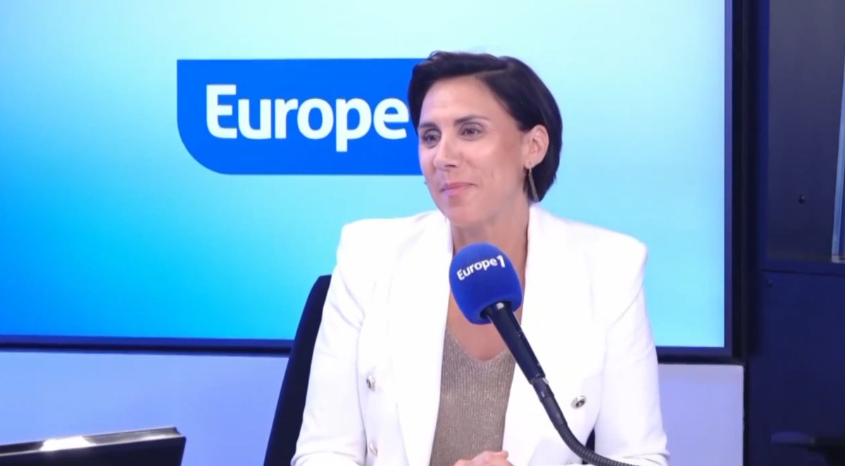 📹 Il est temps qu'Emmanuel Macron prenne la mesure de la déconnexion qu'il y a entre lui et le peuple français. Il va falloir revenir au peuple : pour cela, il y a la dissolution ou le référendum. Europe 1