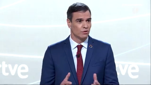 Negar el cambio climático es un atentado contra el futuro de nuestros jóvenes. Yo me niego a dejar a los jóvenes de nuestro país un planeta destrozado. Pedro Sánchez #Adelante #EspañaAvanza #DebateFinalRTVE