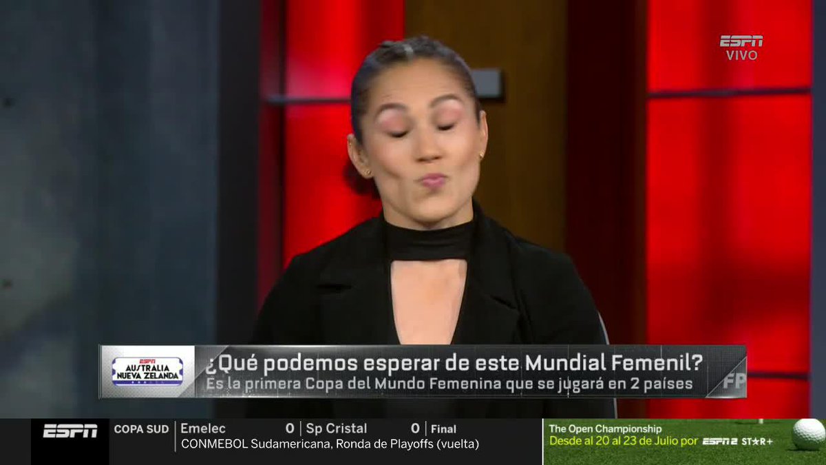 ¿Adaptar las medidas y los tiempos en el futbol femenil lo haría más espectacular? ATENCIÓN a la respuesta de Desirée Monsiváis 💥⚽