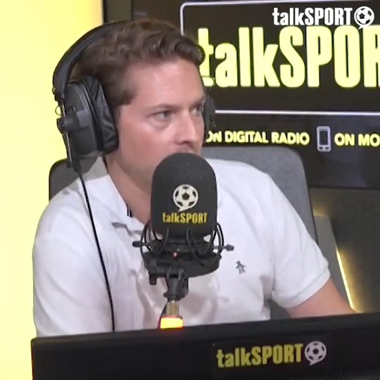 ©️ “Henderson is comparable to the best captains this country’s ever seen.” 👏 “Henderson’s got to be Liverpool’s best captain since Alan Hansen!” Rory Jennings explains why he feels Jordan Henderson has been a better #LFC captain than Steven Gerrard was.