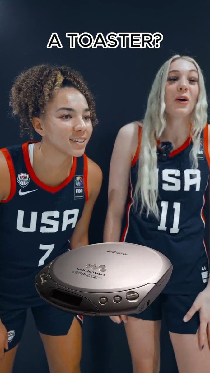 No way they called it A TOASTER 😭 🤣 #FIBAU19