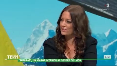 🔴“Sherpas”, un viatge interior al sostre del món. “Em va dir: ‘Aneu bojos per deixar la casa dels pares i anar a viure a un edifici on no coneixeu ningú. Us agrada estar sols, per mi això és un salvatge’”, Xiana Siccardi, periodista. #TotEsMouTV3 ▶