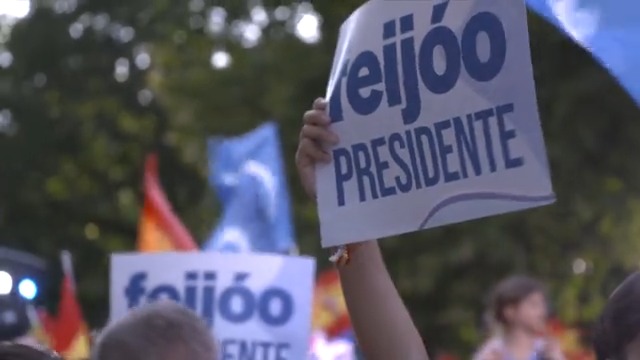 🔵 El cambio está cerca, #EsElMomento de volver a unir a los españoles. Estamos a un paso del cambio, de la ilusión y de la esperanza. ¡A ganar!