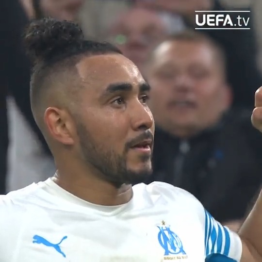 He made it look so effortless 😎 (via @europacnfleague)