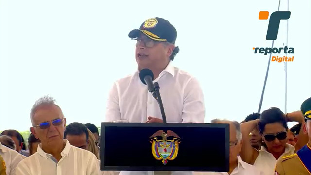 El presidente Gustavo Petro lamentó que a lo largo de la vida republicana de Colombia su país haya perdido territorios como Panamá. “Mientras nosotros los colombianos... nos matábamos entre liberales y conservadores.. perdíamos el Canal de Panamá, perdíamos Panamá”, expresó.