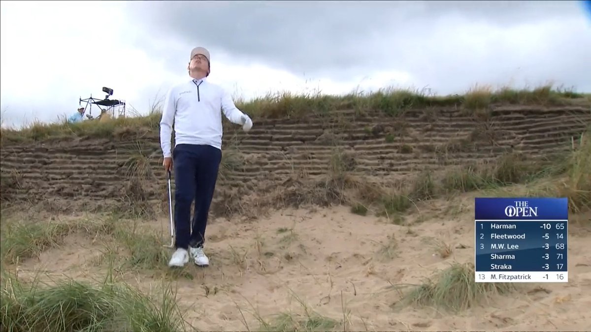 At the start of the week Matt Fitzpatrick described the 17th hole as "interesting." 🍿 He just took 3 shots to get out of one bunker, only to go to the next bunker 😅