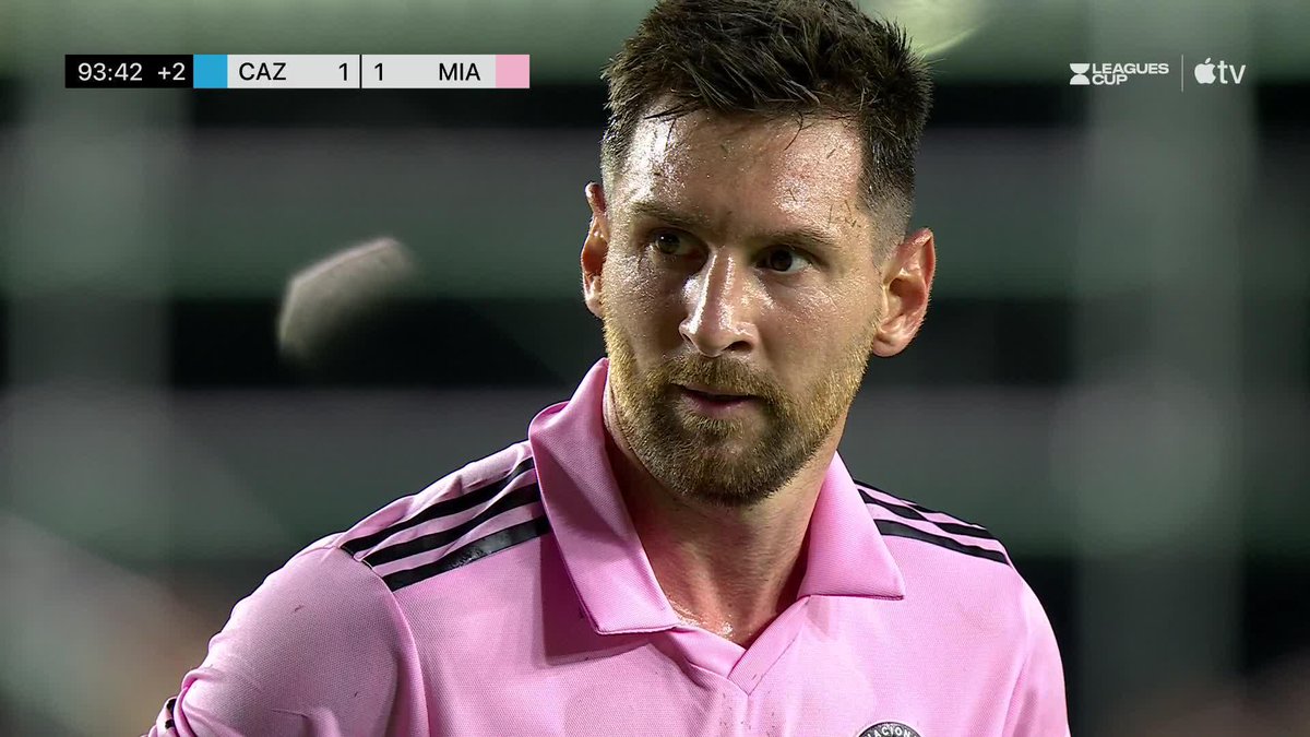 LIONEL ANDRÉS MESSI IS NOT HUMAN.