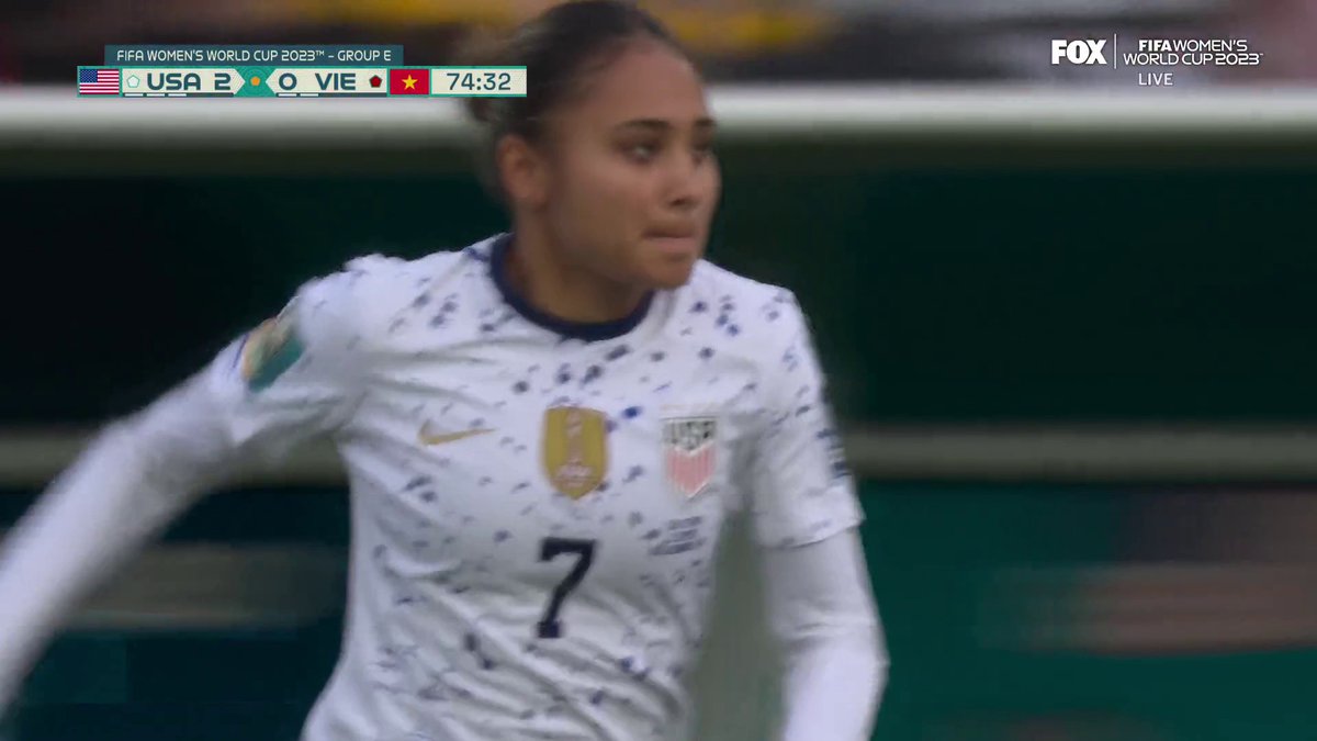 18-year-old Alyssa Thompson making her FIFA Women's World Cup debut for the U.S. Women's National Soccer Team! ๐๐บ๐ธ