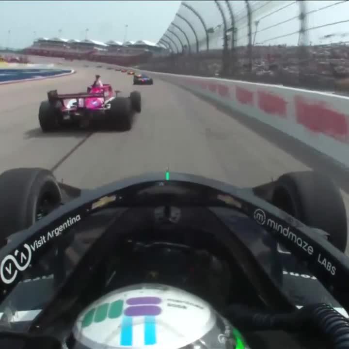 Yellow flag comes out at Iowa Speedway after this incident for Agustín Canapino 🇦🇷. #INDYCAR // INDYCAR Race Weekend at Iowa