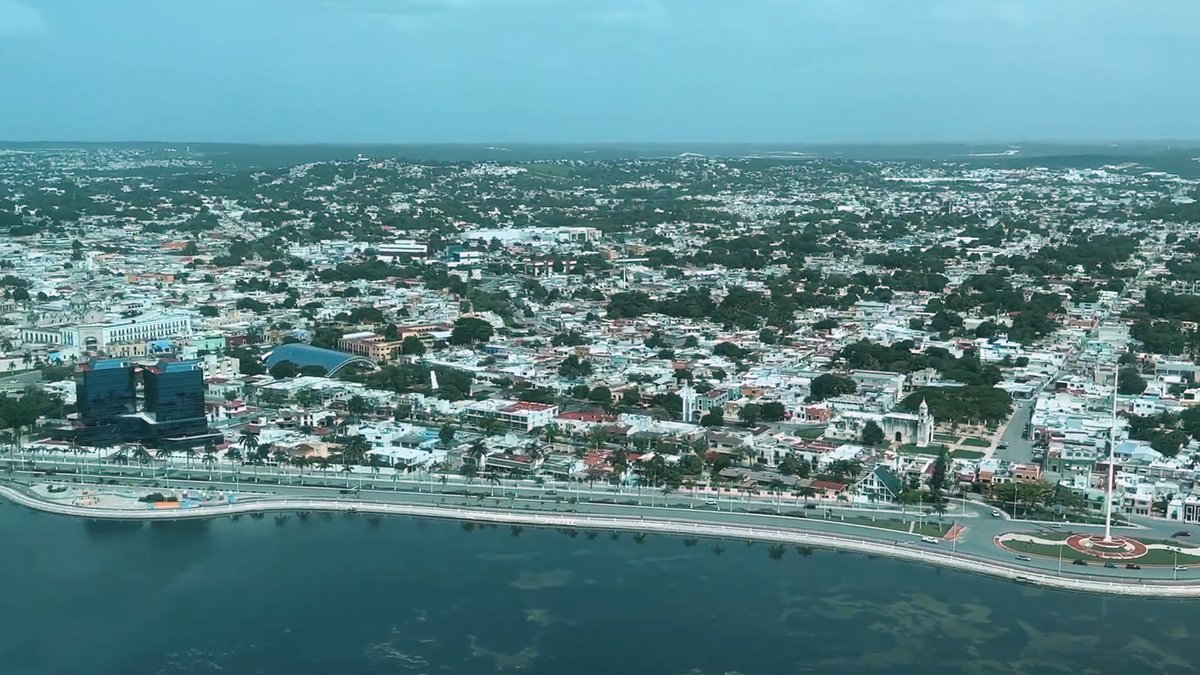 Regresará el tren de pasajeros a Campeche. Uno de sus municipios lleva el nombre de Francisco Escárcega, en honor a uno de los ingenieros que construyeron en 1950 el ferrocarril del sureste. Imaginen la alegría de quienes viven para contarlo.