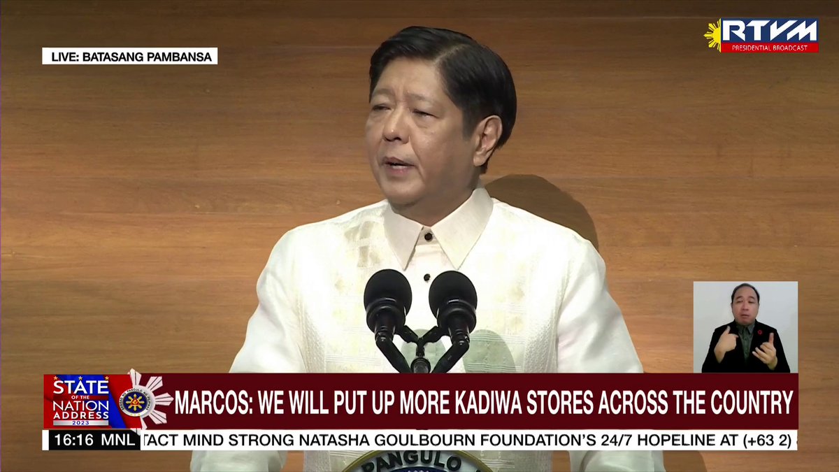 "Napatunayan natin na kayang ibaba ang presyo." Pres. Ferdinand Marcos, Jr. gives updates on the 'Kadiwa ng Pangulo' program, says that both farmers and consumers are benefitting from it. #SONA2023 LIVE: