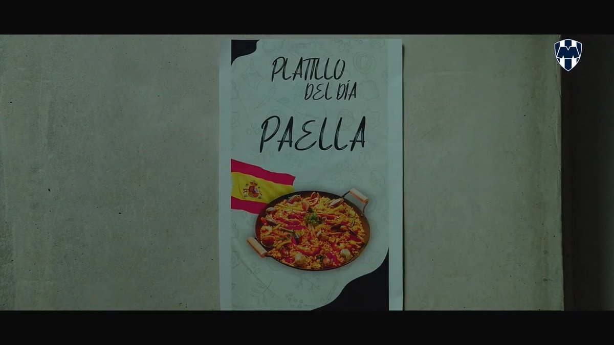 Estamos flipando, tíos. 🤩 Hoy, los Rayados bailaremos flamenco y comeremos paella... ¡OLÉ!🥘💃🏻🪭