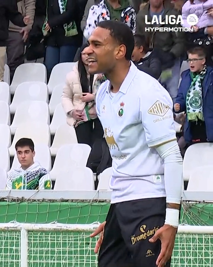 Los 𝐆𝐎𝐋𝐄𝐒 de Jordi Mboula ⚽️ serán recordados en Santander. 💚⚽ #LALIGA | Real Racing Club