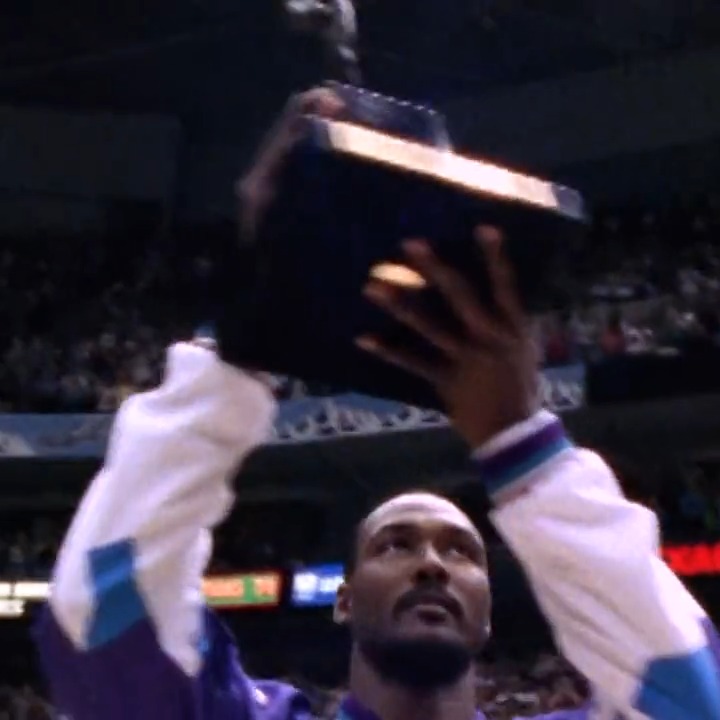 Así jugaba "El Cartero" 🔥✉️ Karl Malone, un histórico del Jazz y la #NBA