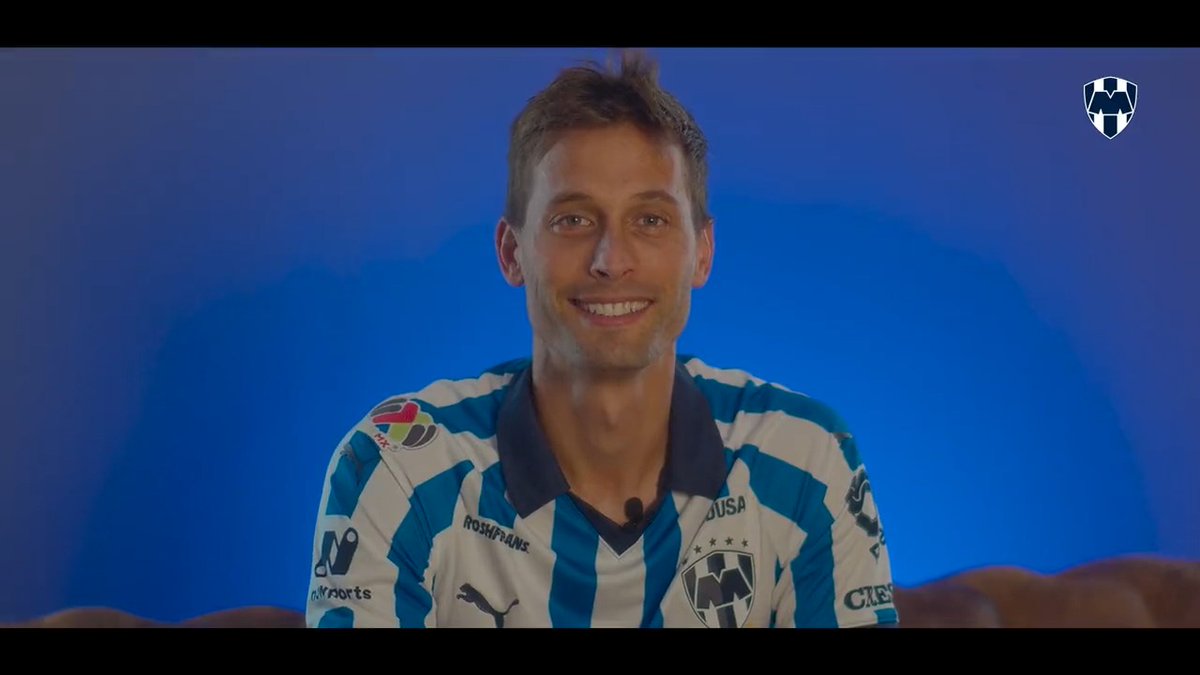 “Estoy en el mejor momento de mi carrera. Me siento muy ilusionado y con ganas de conseguir grandes cosas con el Monterrey”. Sergio Canales 🗣️💙 ¡No te pierdas la entrevista completa!👇🏼