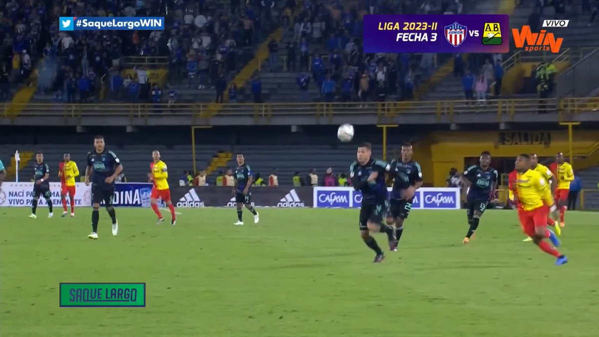 ¿Era expulsión para Vargas? ¡Participa con el numeral #SaqueLargoWIN! 🤔⚽