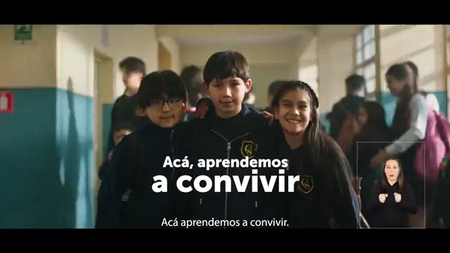 Compartiendo, aprendemos habilidades para la vida 🏫🏃♂️ El jardín y la escuela son esenciales para crear un ambiente que nos permita lograr un desarrollo integral, fomentando valores como la confianza 🙌, el respeto 🧑🏫 y la colaboración 🤝 Compartiendo, ¡#AprendoAConvivir!