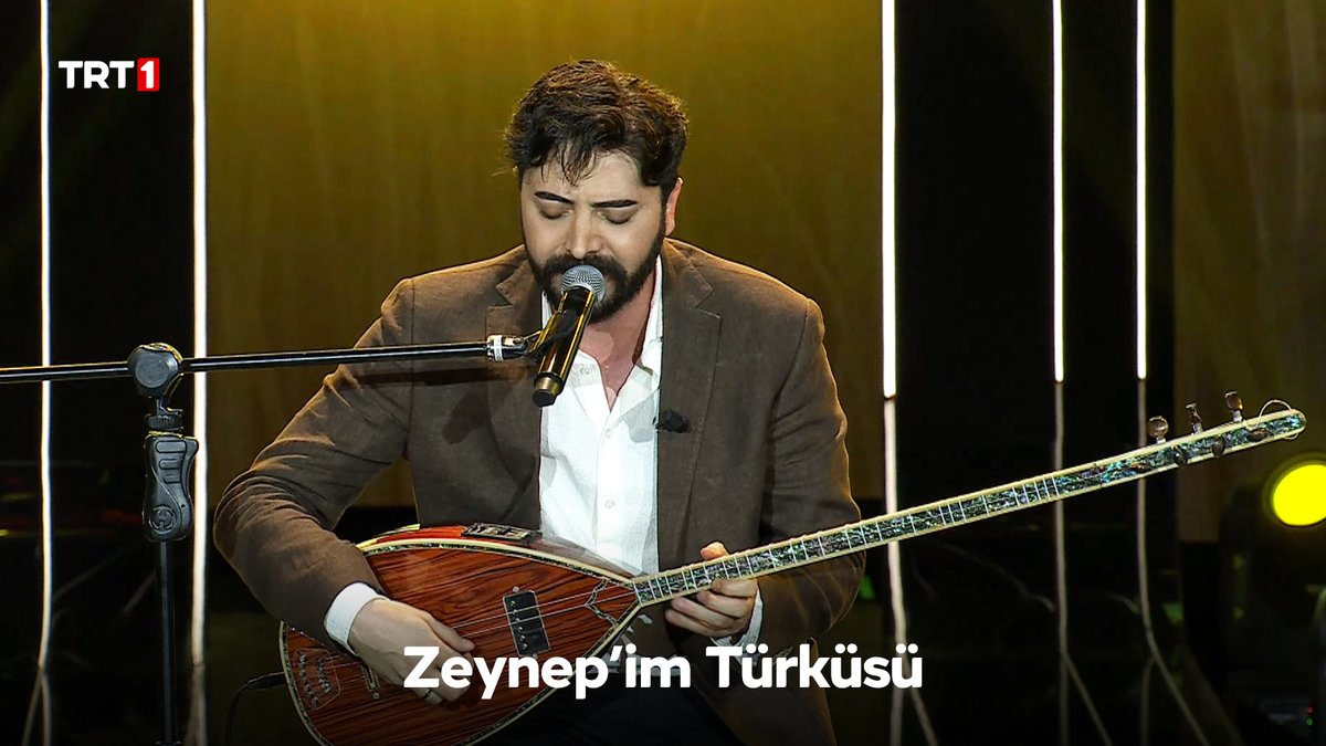 'Zeynep’im' ağıdını Eren Özdemir’den dinliyoruz. 🎤🎶 #SenTürküleriniSöyle Sen Türkülerini Söyle Trt