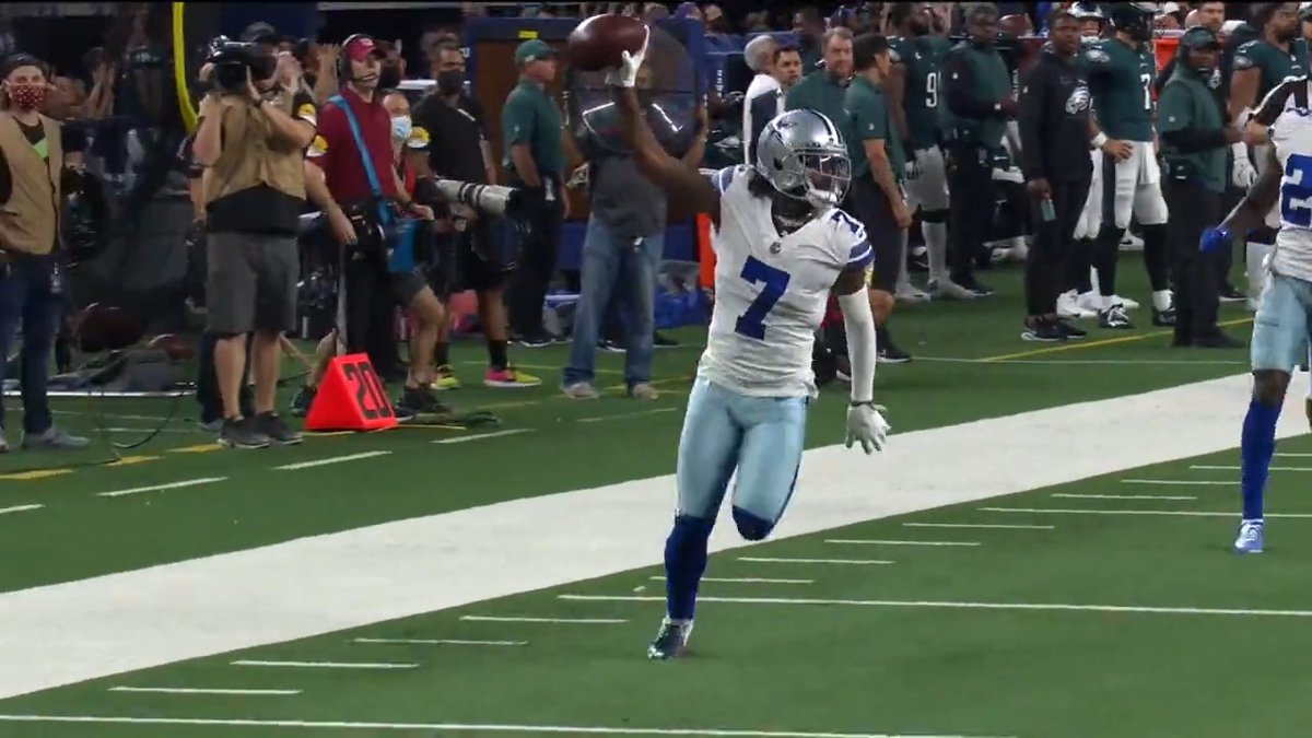 Five more years of interceptions like these for Dallas. @TrevonDiggs 🔒