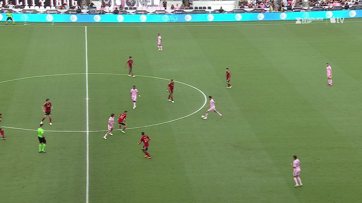 HE’S DONE IT AGAIN. Leo Messi scores his second for Inter Miami CF in as many games!