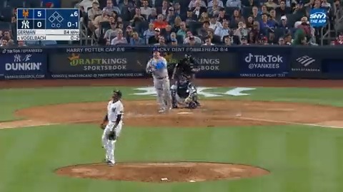 BREAKING: NY Mets Pete Alonso and Daniel Vogelbach have set a new MLB Modern Era (since 1901) record for the fattest back to back HR duo (575 lbs) via Elias Sports Bureau
