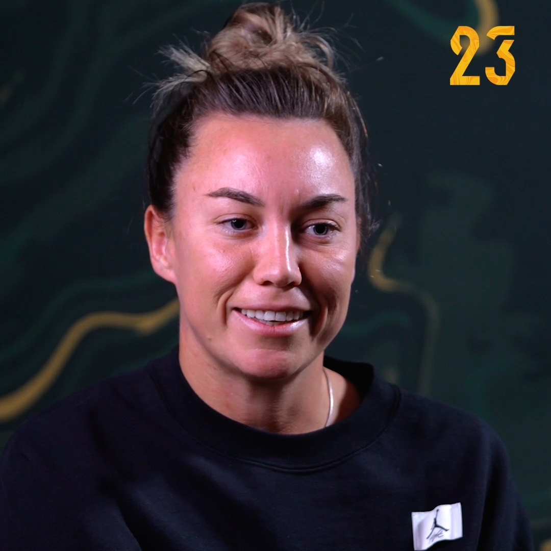 💬 "It's always been my own belief I needed." Mackenzie Arnold shares the ups and downs of her rise to become the Matildas' current starting goalkeeper. #Matildas #FIFAWWC #TilitsDone West Ham United Women