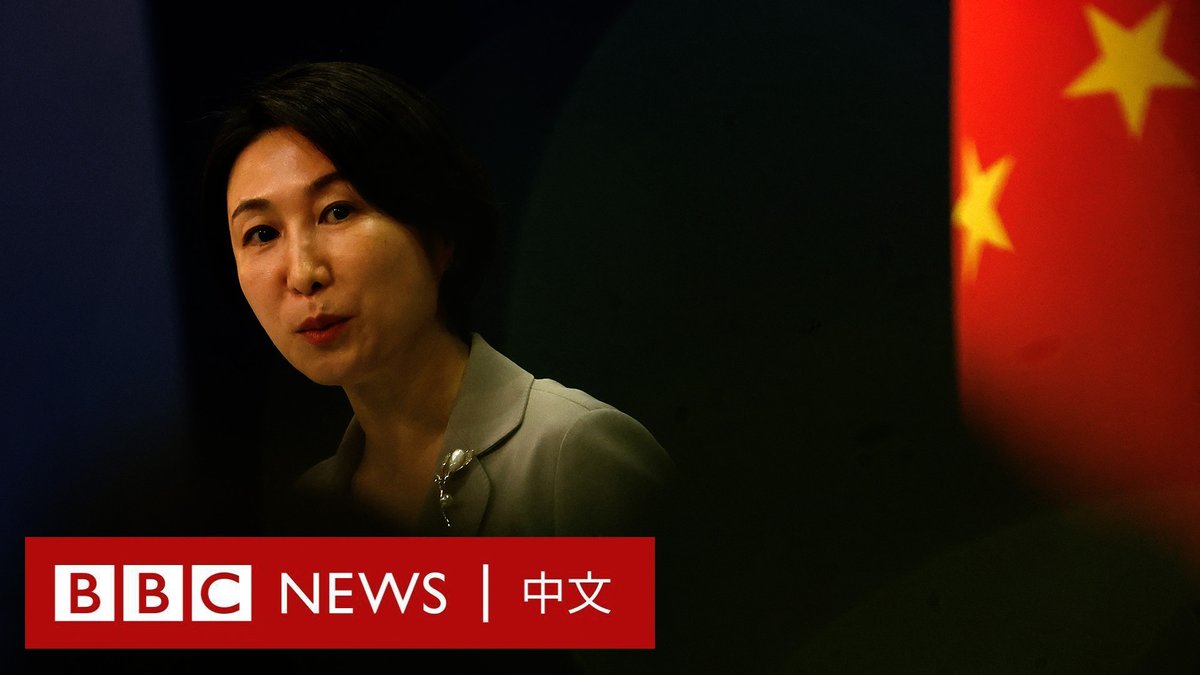 “秦刚去哪儿了?” 在周三(7月26日)的中国外交部例行记者会上,路透社和法新社等国际媒体记者多次追问发言人有关秦刚被免去外长职务的细节以及其下落。 前一日,中国人大常委会宣布秦刚被免职,外交部网站同日删除了所有与他相关的报道,但并未说明缘由。